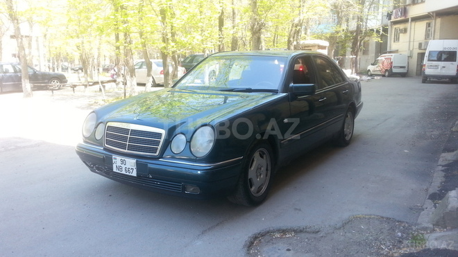 Mercedes E 230 1995, 240,000 km - 2.3 l - Sumqayıt