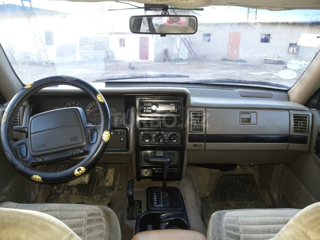Jeep Grand Cherokee 1993, 250,000 km - 4.0 л - Sumqayıt