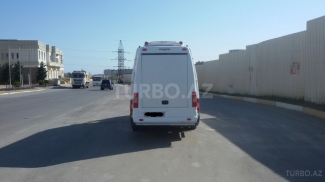 Ford Transit 2007, 174,000 km - 2.4 l - Bakı