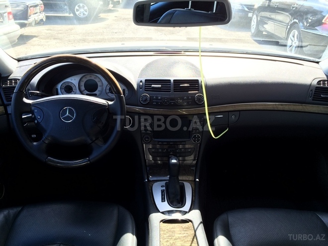 Mercedes E 350 2006, 147,000 km - 3.5 л - Bakı