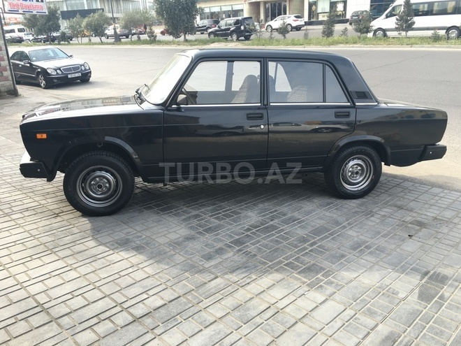 LADA (VAZ) 2107 2011, 63,000 km - 1.6 l - Bakı