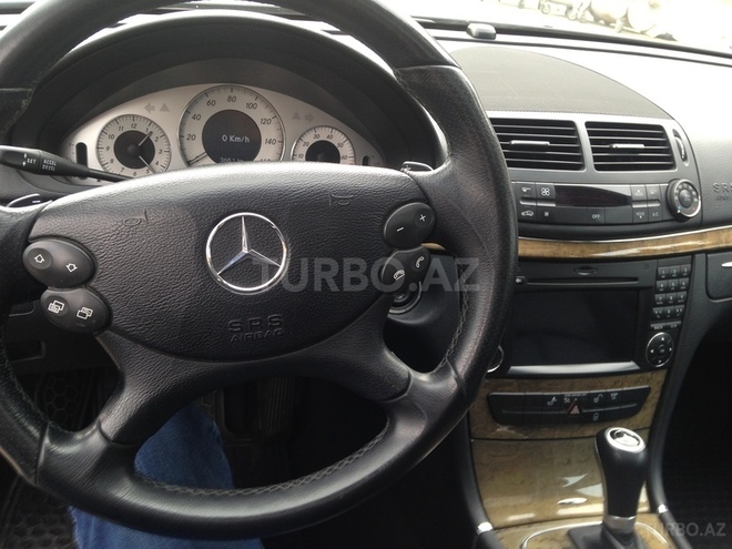 Mercedes E 350 2009, 121,000 km - 3.5 л - Bakı