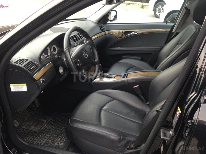 Mercedes E 350 2009, 121,000 km - 3.5 л - Bakı