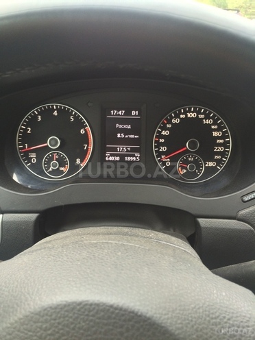 Volkswagen Jetta 2013, 64,800 km - 2.0 л - Bakı
