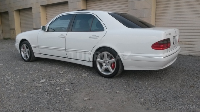 Mercedes E 320 2000, 150,000 km - 3.2 л - Kürdəmir