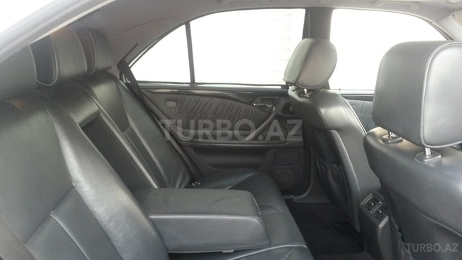 Mercedes E 320 2000, 150,000 km - 3.2 л - Kürdəmir
