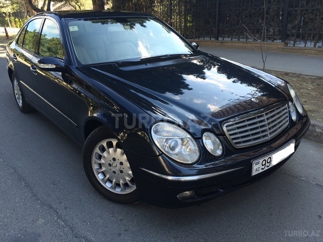 Mercedes E 220 2005, 180,000 km - 2.2 л - Bakı