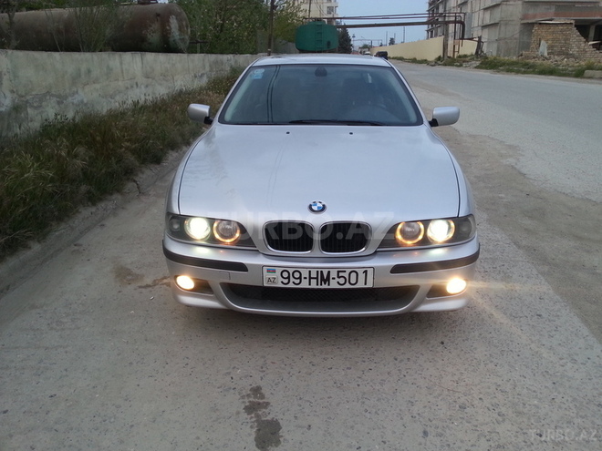 BMW 540 2002, 300,000 km - 4.4 l - Bakı