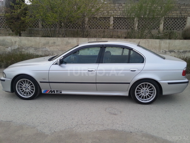 BMW 540 2002, 300,000 km - 4.4 l - Bakı