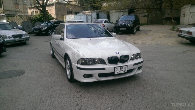 BMW 525 2001, 186,760 km - 2.5 л - Bakı
