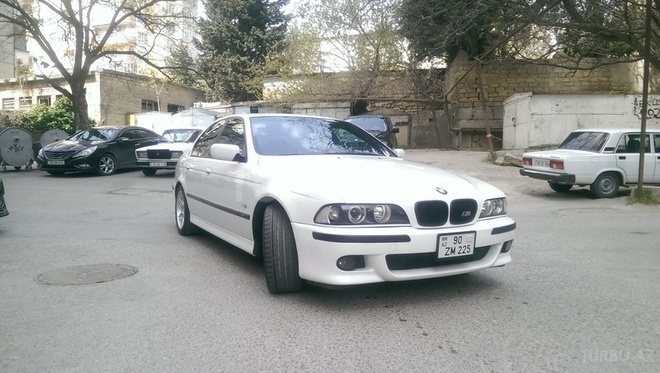 BMW 525 2001, 186,760 km - 2.5 л - Bakı
