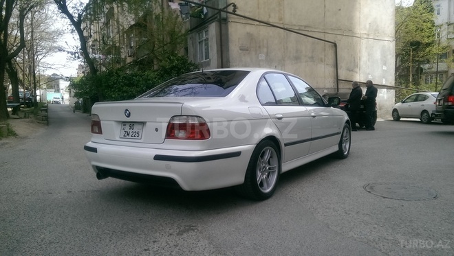 BMW 525 2001, 186,760 km - 2.5 л - Bakı