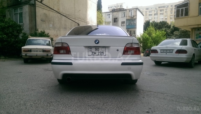 BMW 525 2001, 186,760 km - 2.5 л - Bakı