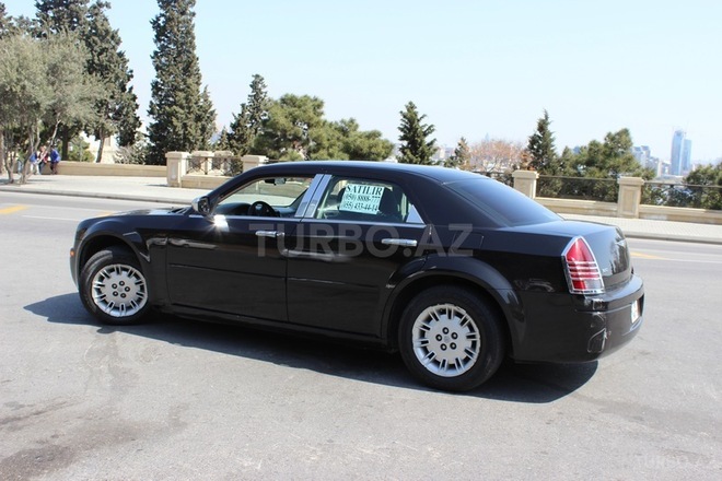 Chrysler 300C 2006, 86,000 km - 2.7 l - Bakı
