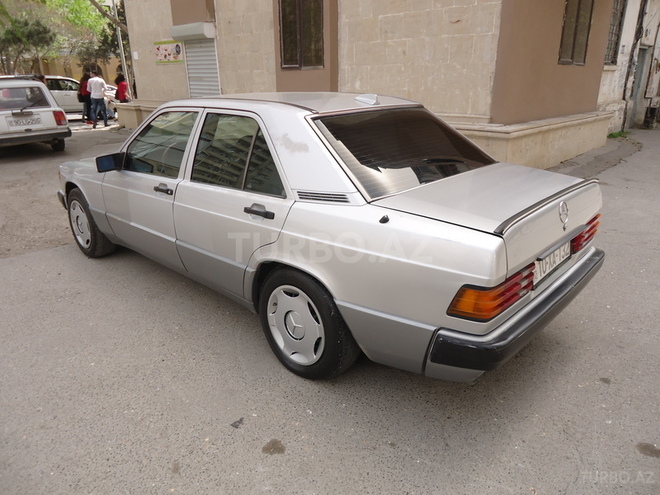 Mercedes 190 1992, 167,864 km - 2.0 l - Bakı