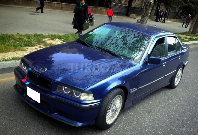 BMW 320 1995, 300,000 km - 2.0 l - Bakı