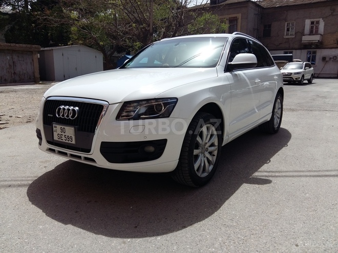 Audi Q5 2010, 100,000 km - 2.0 l - Bakı