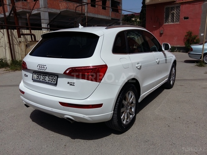 Audi Q5 2010, 100,000 km - 2.0 l - Bakı