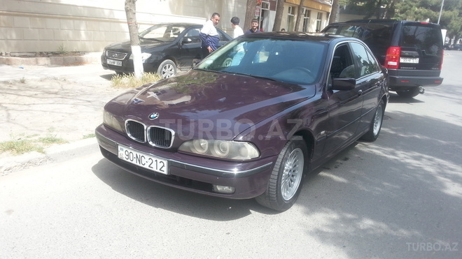 BMW 528 1996, 240,000 km - 2.8 л - Sumqayıt