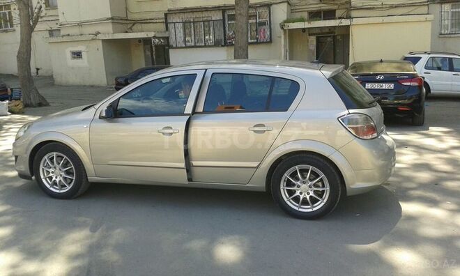 Opel Astra 2007, 70,000 km - 1.8 l - Bakı