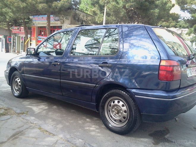 Volkswagen Golf 1992, 11,872 km - 1.8 l - Bakı