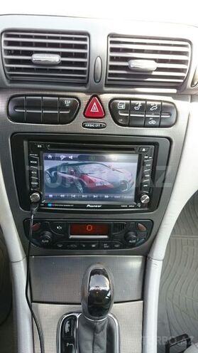 Mercedes C 220 2000, 220,000 km - 2.2 l - Bakı