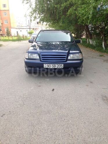Mercedes C 230 1998, 210,000 km - 2.3 l - Sumqayıt