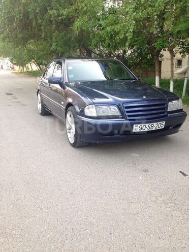 Mercedes C 230 1998, 210,000 km - 2.3 l - Sumqayıt