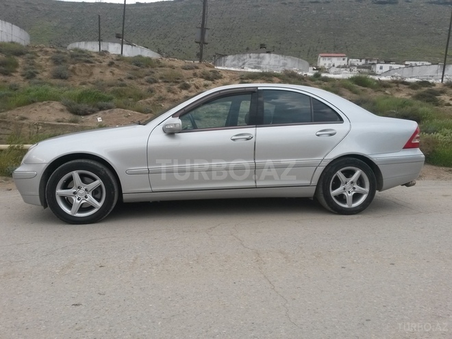 Mercedes C 240 2001, 77,000 km - 2.4 л - Bakı