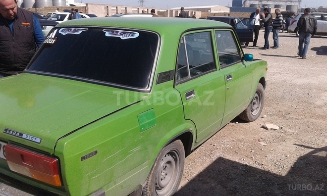 LADA (VAZ) 2105 1984, 100,000 km - 1.5 л - Bakı