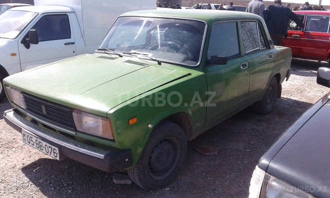 LADA (VAZ) 2105 1984, 100,000 km - 1.5 л - Bakı