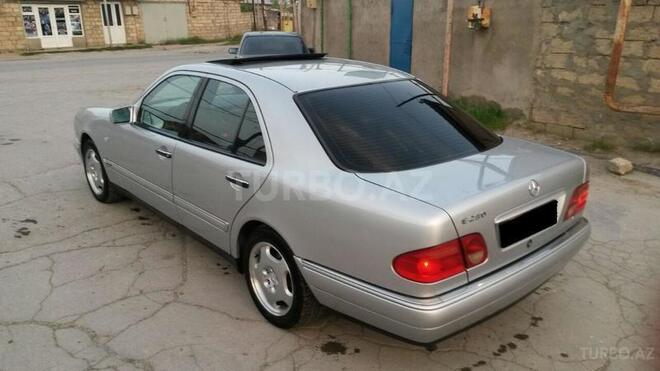 Mercedes E 230 1996, 223,789 km - 2.3 л - Bakı
