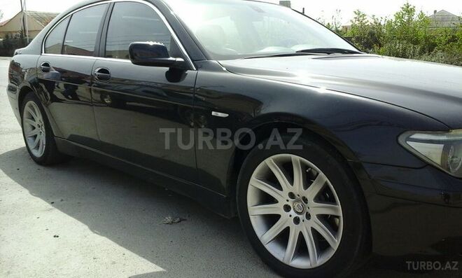 BMW 745 2004, 316,000 km - 4.4 л - Bakı