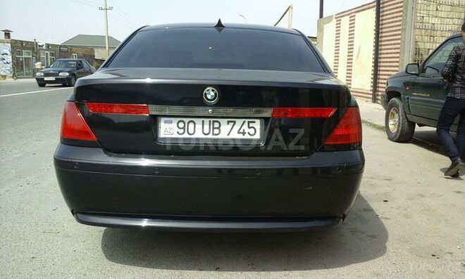 BMW 745 2004, 316,000 km - 4.4 л - Bakı