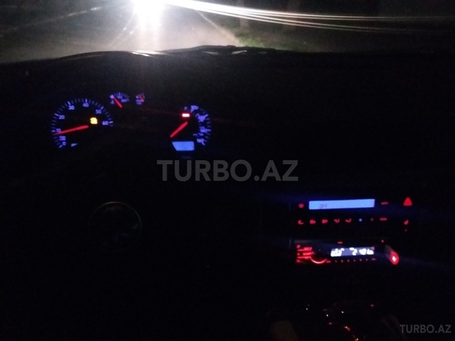Volkswagen Passat 1999, 230,000 km - 2.8 l - Mingəçevir