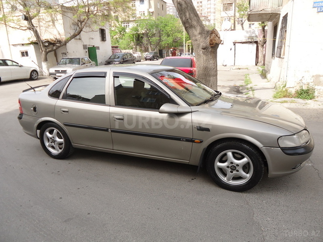 Opel Vectra 1998, 126,767 km - 2.0 l - Bakı