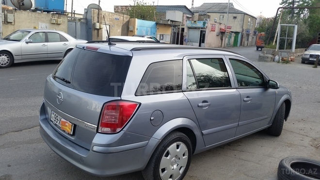 Opel Astra 2007, 242,000 km - 1.9 l - Bakı