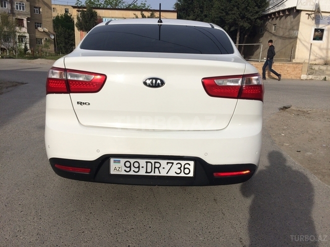 Kia Rio 2012, 6,300 km - 1.4 l - Sumqayıt