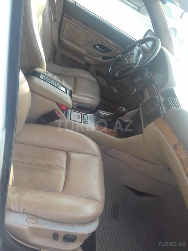 BMW 528 1998, 355,000 km - 2.8 l - Sumqayıt