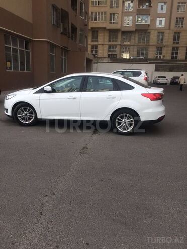 Ford Focus 2015, 800 km - 1.6 л - Bakı
