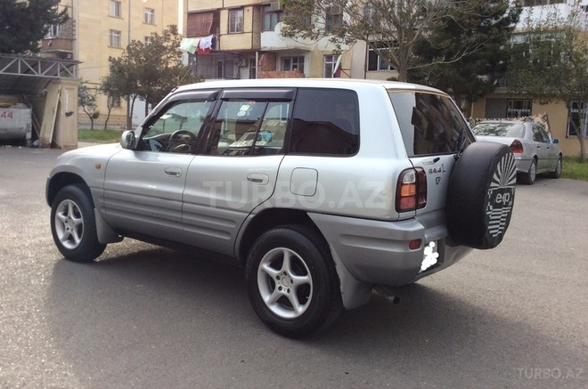 Toyota RAV4 1998, 136,000 km - 2.0 l - Bakı