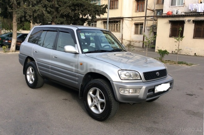 Toyota RAV4 1998, 136,000 km - 2.0 l - Bakı