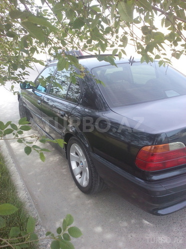 BMW 730 2000, 286,000 km - 0.3 l - Bakı