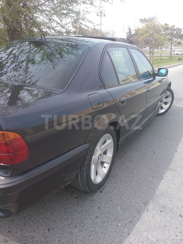 BMW 730 2000, 286,000 km - 0.3 l - Bakı