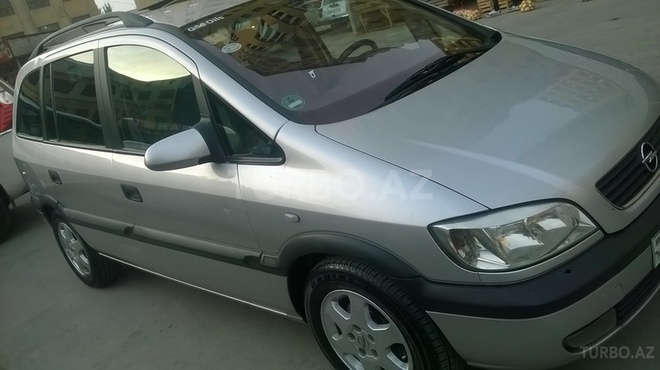 Opel Zafira 2001, 256,000 km - 2.2 l - Bakı