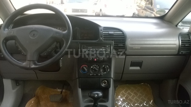Opel Zafira 2001, 256,000 km - 2.2 l - Bakı