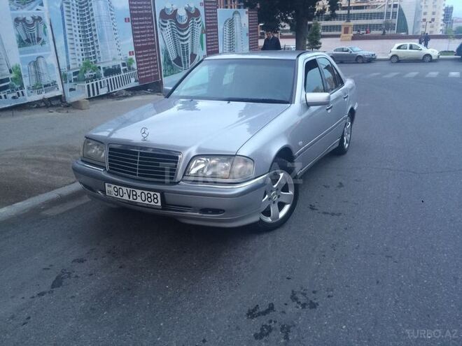 Mercedes C 240 1999, 255,000 km - 2.4 л - Bakı