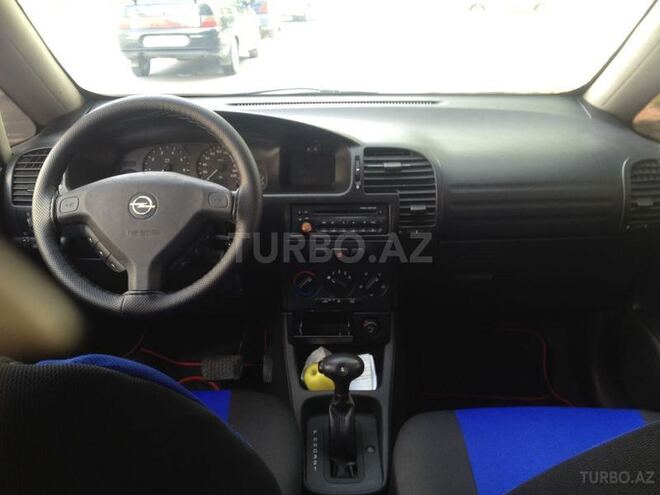 Opel Zafira 2002, 176,000 km - 2.2 l - Sumqayıt