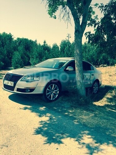 Volkswagen Passat 2010, 175,000 km - 2.0 l - Şirvan