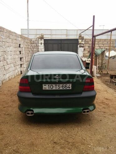 Opel Vectra 1996, 327,000 km - 2.0 л - Bakı